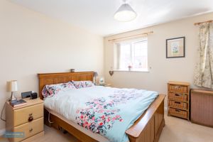 Bedroom- click for photo gallery